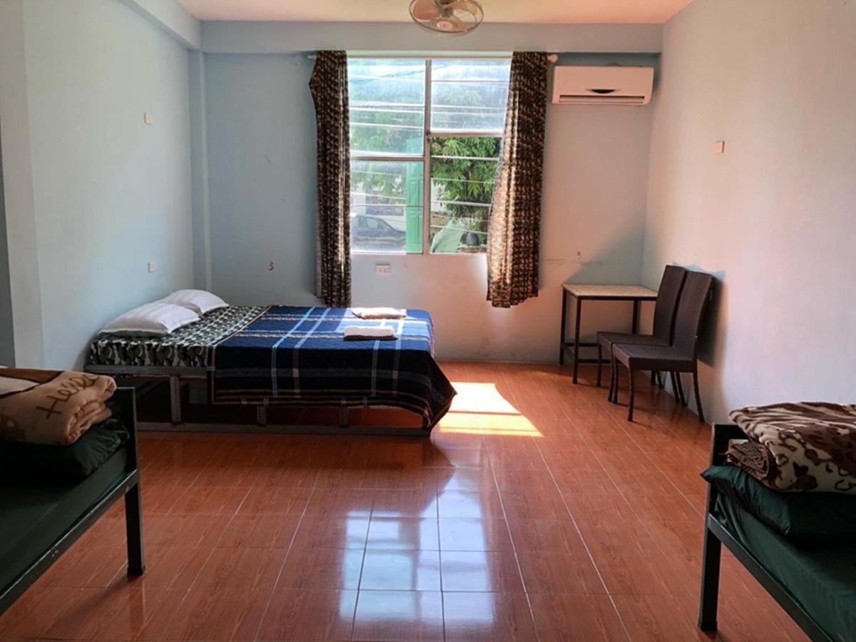 Army Barracks Guesthouse Vang Vieng Exterior photo